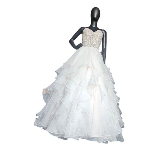 NWOT Sweetheart Strapless Blush Tiered Ball Gown Wedding Dress - Mori Lee - Picture 5 of 14